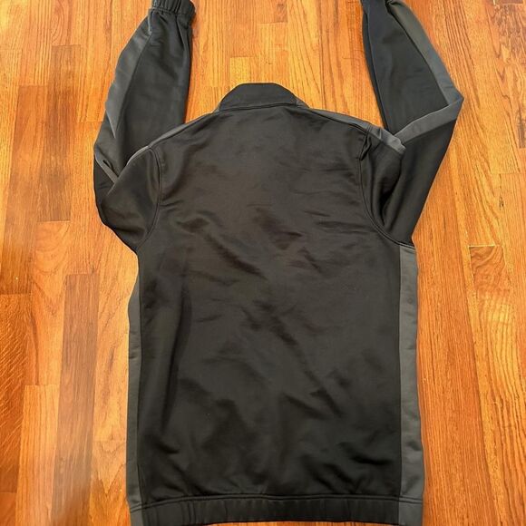 Nike Men's Black and Grey Zip Up Jacket - Picture 2 of 7